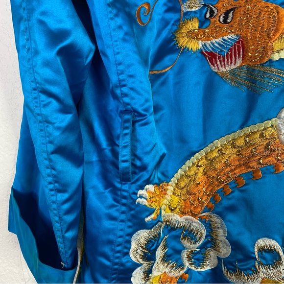 Vintage Mitopa Department Store Blue Satin Dragon Embroidered Asian Robe - Picture 9 of 14
